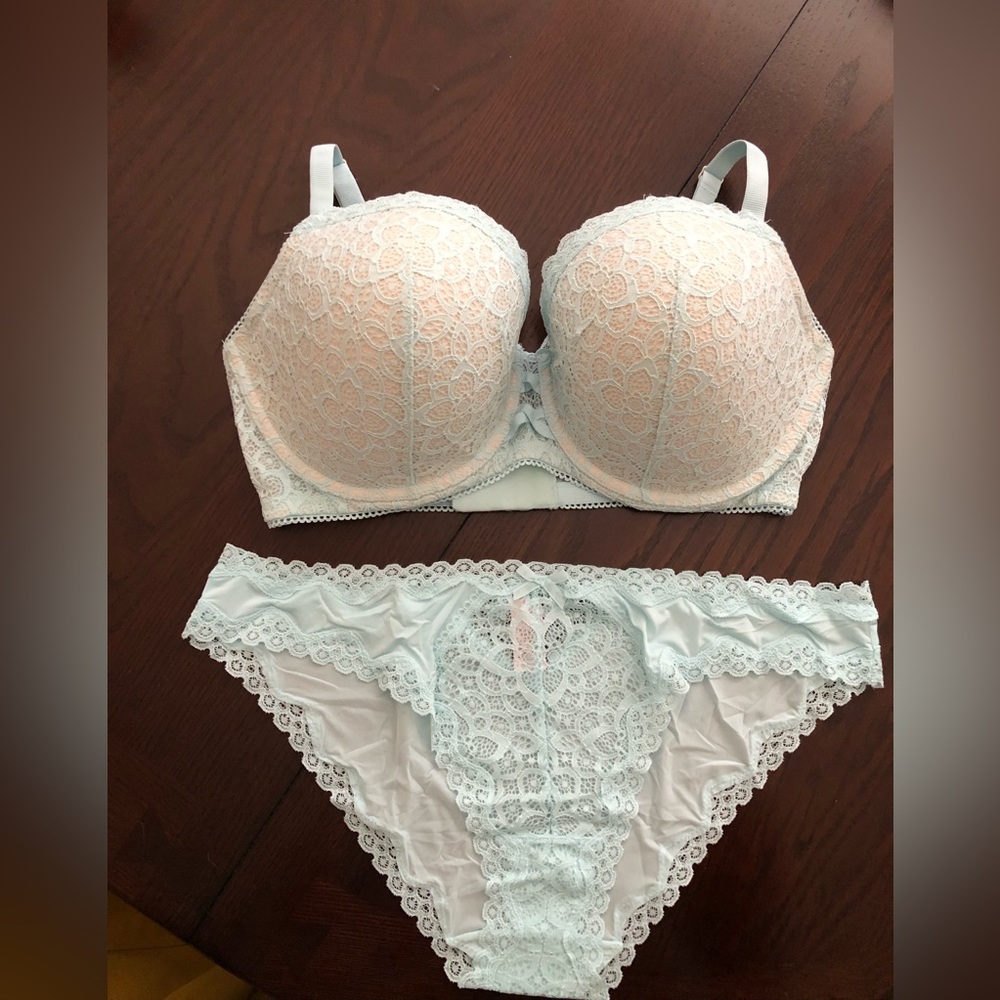 Victoria’s Secret SET